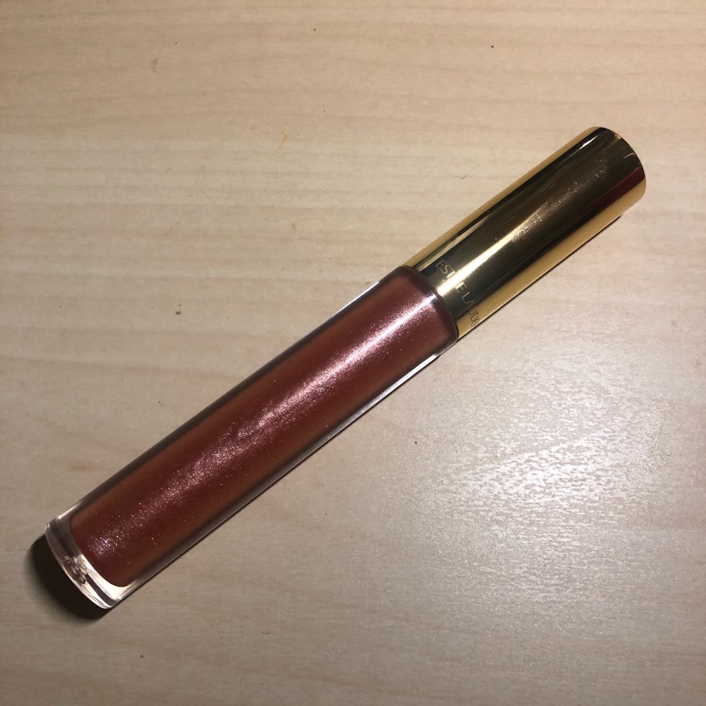 Estée Lauder lip gloss